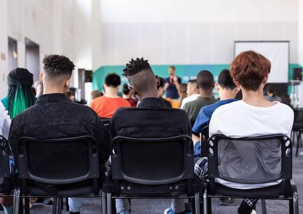 Comment prendre une décision éclairée pour son orientation après la troisième